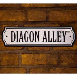 Warner Bros Diagon Alley Tin Street Sign
