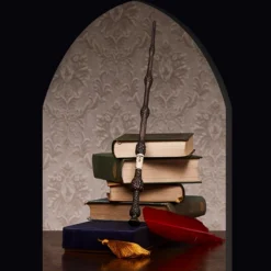 Warner Bros Fantastic Beasts Professor Dumbledore's Wooden Wand