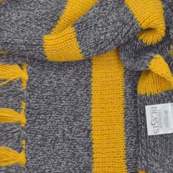 Warner Bros Vintage Hufflepuff Scarf